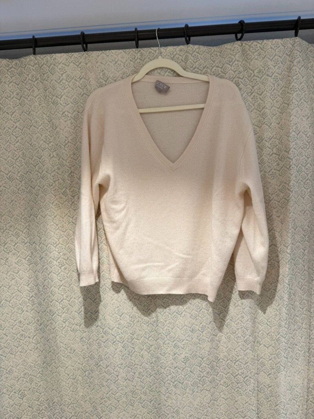 J Crew Cream cashmere oversized v-neck